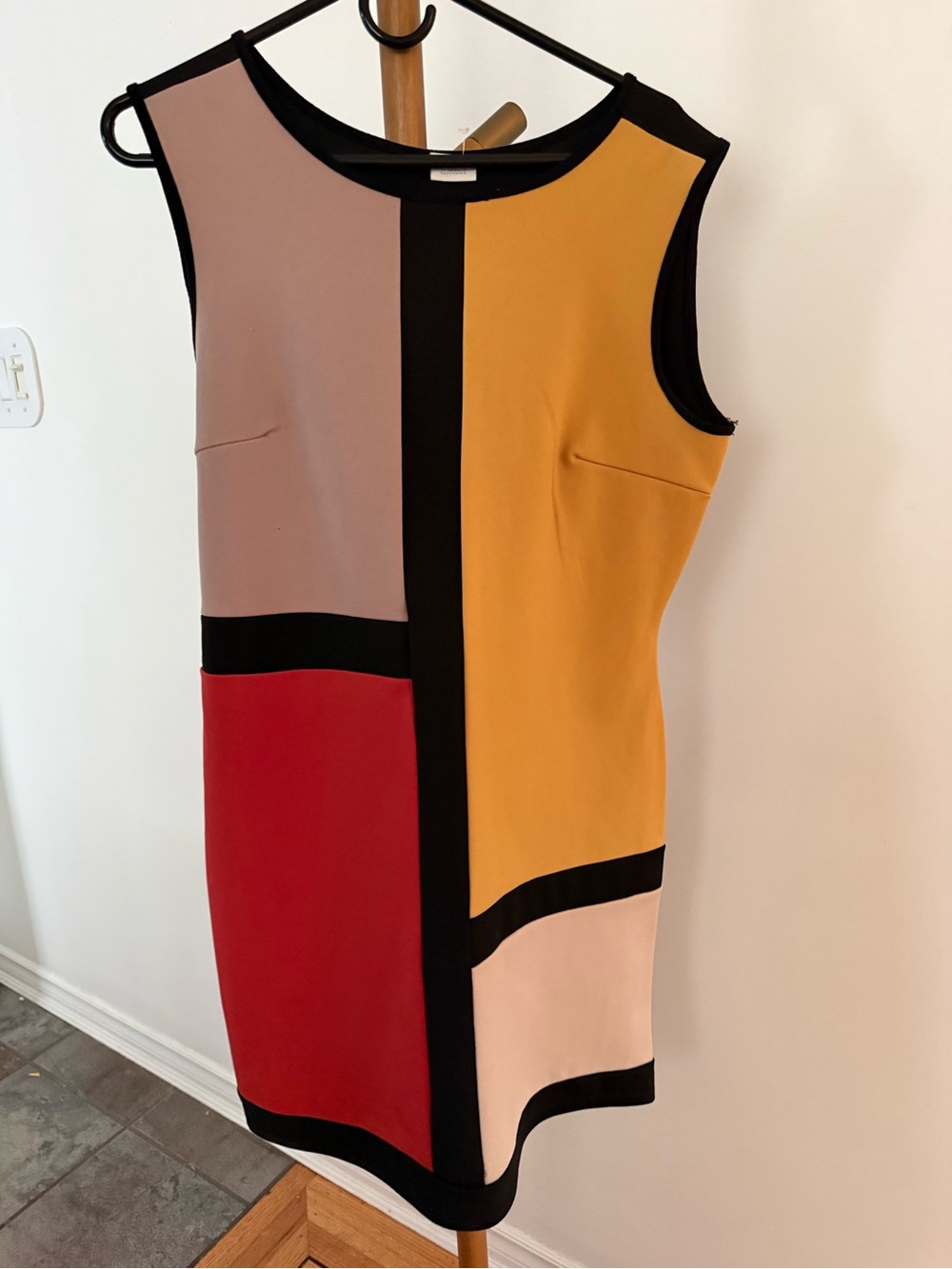 Suzy Shier Vintage Colorblock Sleeveless Mod Dress